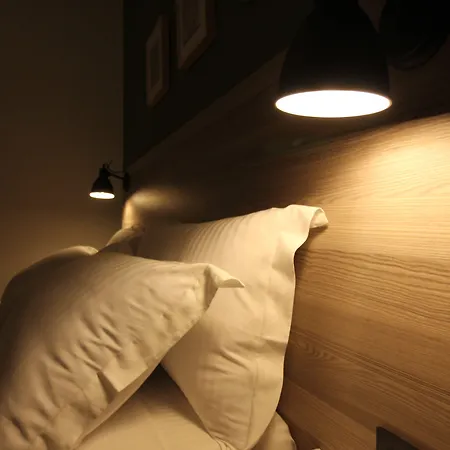 Oda Hotel Tirana מלון טיראנה