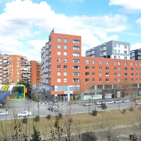 Oda Hotel Tirana 3*