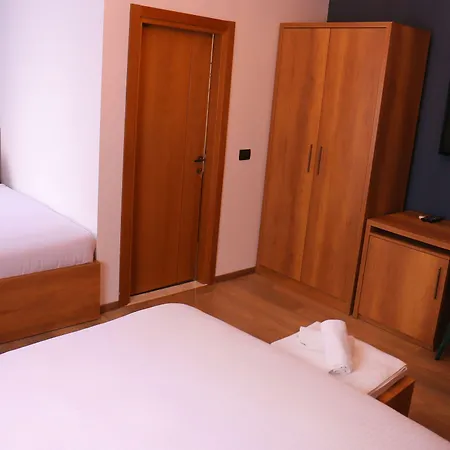 Oda Hotel Tirana Ξενοδοχείο Τίρανα