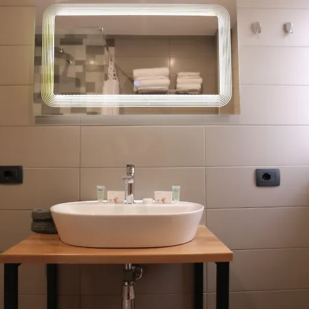 Oda Hotel Tirana Τίρανα