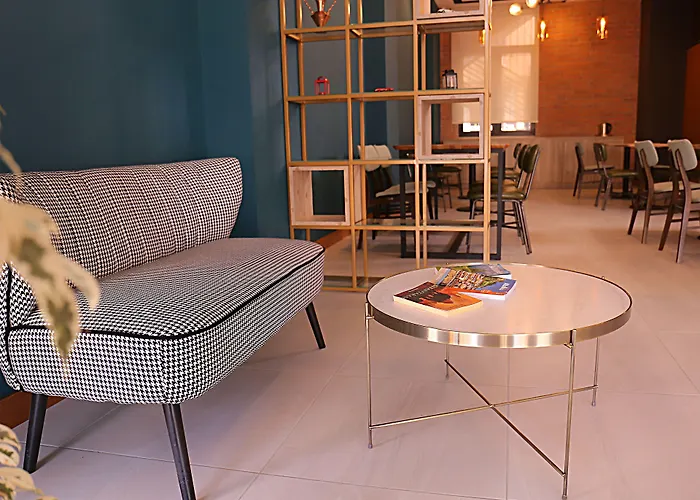 Szálloda Oda Hotel Tirana 3*