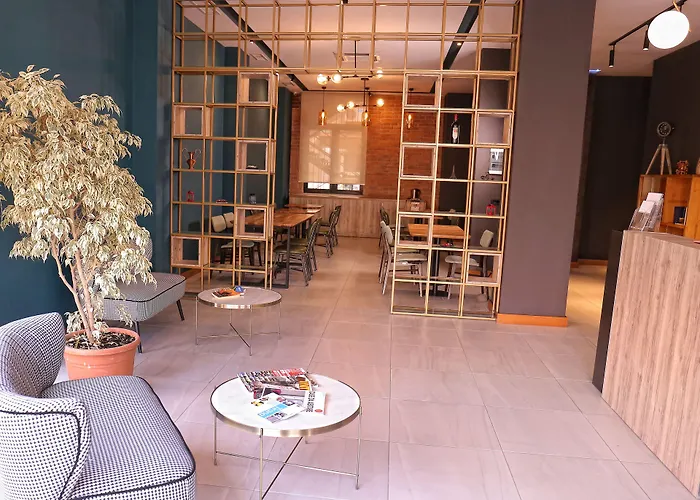 Oda Hotel Tirana 3*