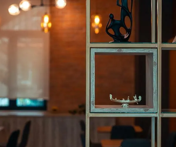 Ξενοδοχείο Oda Hotel Tirana 3*